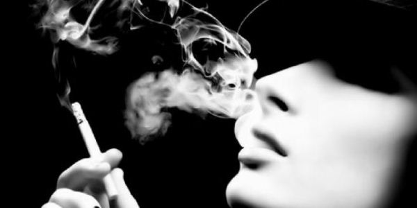Waspada 10 Penyakit Disebabkan Bahaya Asap Rokok 